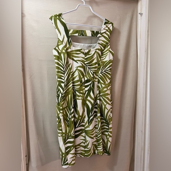 🔴Women’s tropical summer midi sleeveless dress size 10 girly spring - Picture 5 of 7